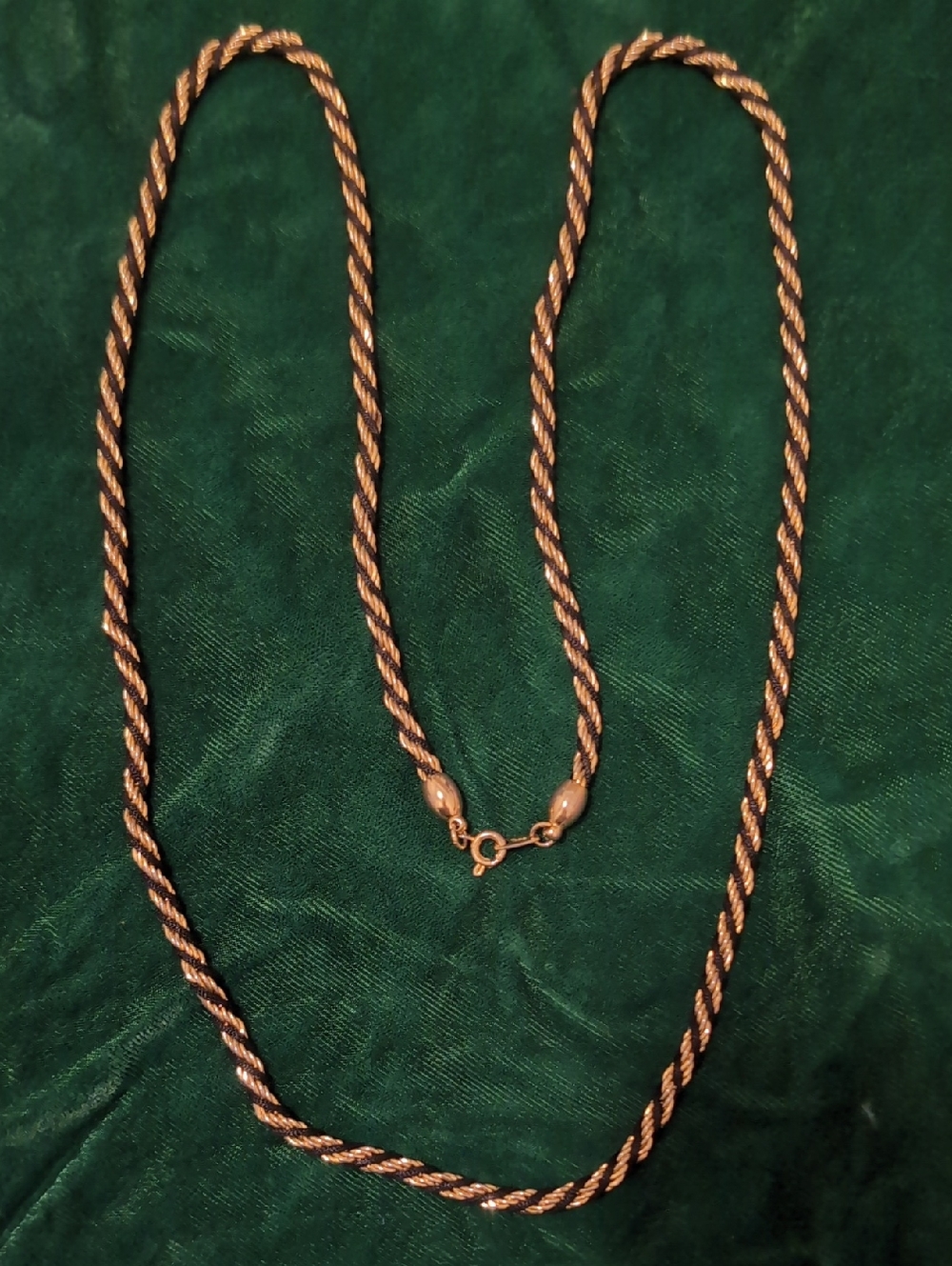 Classic Trifari Gold/Black Twist Rope Chain Necklace